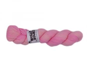 Merino High-Twist *Baby-Girl*. Wolle kaufen Bremerhaven, handgefärbte Wolle