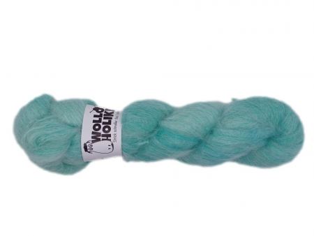Plüüster *Mint*. Wolle kaufen Bremerhaven, handgefärbte Wolle