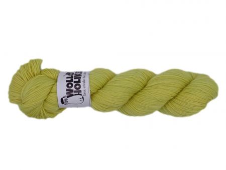 Merino High-Twist *Süßer Senf*. Wolle kaufen Bremerhaven, handgefärbte Wolle