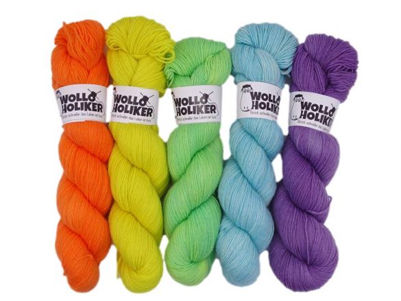 Wolloholiker Special Edition *Regenbogen* - Handgefärbte Wolle aus Bremerhaven.
