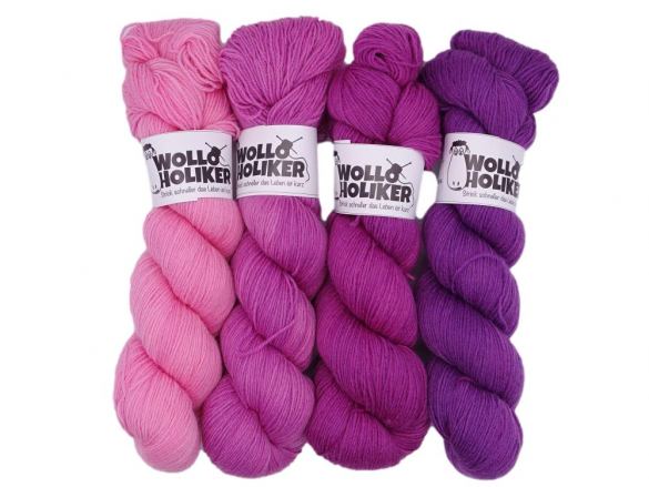 Wolloholiker Wollpaket Basic *Beerentraum* - Handgefärbte Wolle aus Bremerhaven.