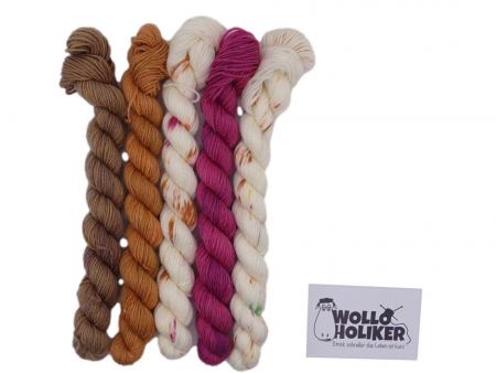 Wolloholiker Minis *Suppenkraut* - Handgefärbte Wolle aus Bremerhaven.