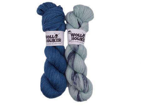 Wolloholiker Merino High-Twist Zwillinge *Mitternachtsspitzen* - Handgefärbte Wolle aus Bremerhaven.